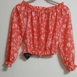 NEW Zaful off shoulder crop top size small 100%polyester peach